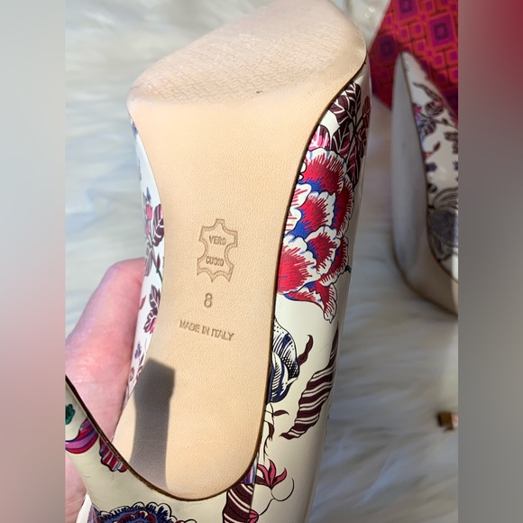 Tory Burch Penelope 85mm Leather Floral Pumps Size 8 EUC - Picture 9 of 13